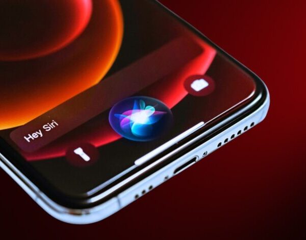 Apple Siri Chatbots 780x470 1 600x470