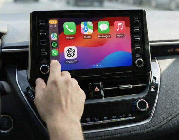 ChatGPT CarPlay 780x470 1 600x470