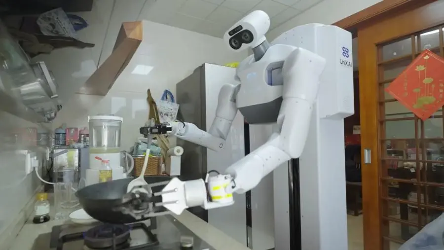 In Suzhou UniX AI robot Panther is officially entered households  0 0 38